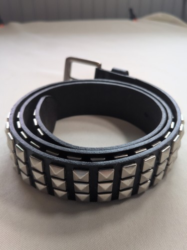 Vintage pyramid studded - studded, belt